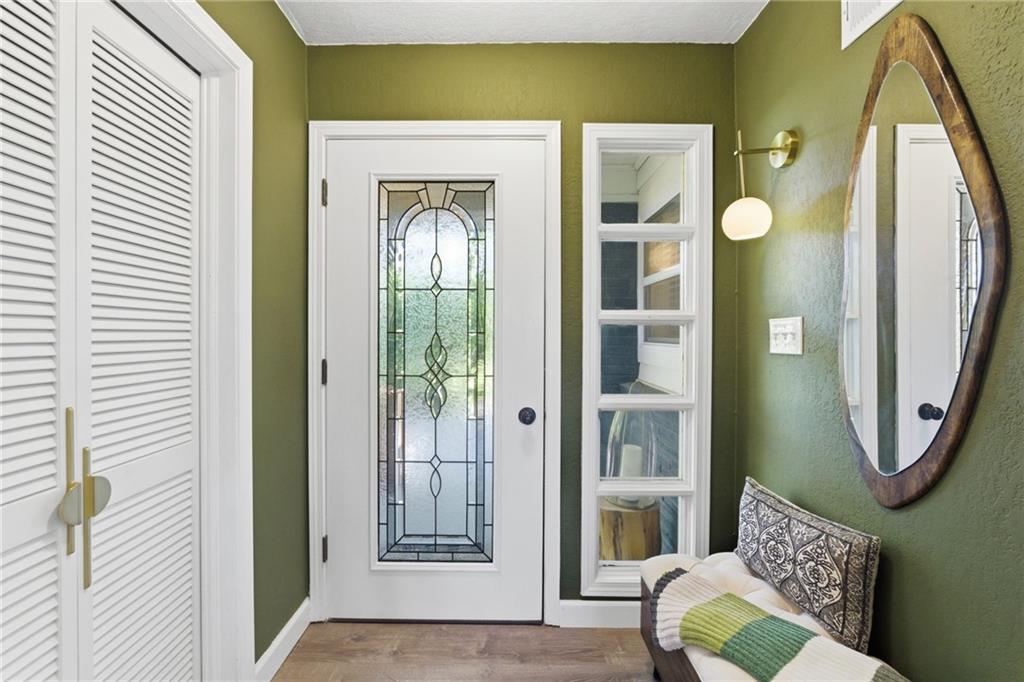 4402 South Phelps Road Independence, MO 64055 - Photo 5 of 33