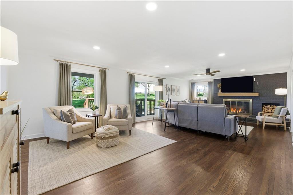 4402 South Phelps Road Independence, MO 64055 - Photo 9 of 33