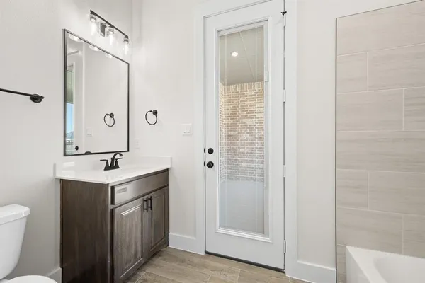 $699,900 | 9420 Bluestem Lane, DISH, TX 76247