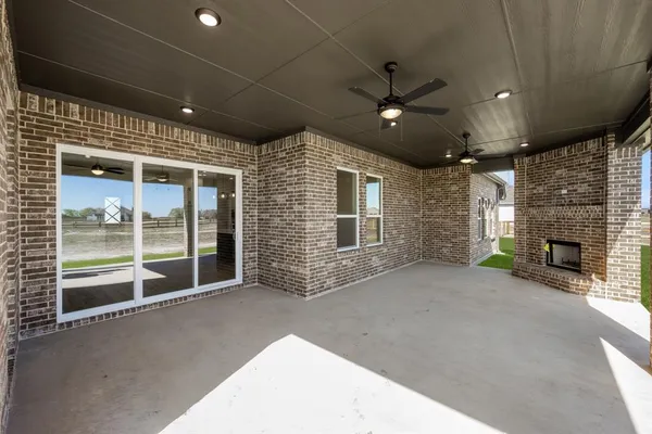 $699,900 | 9420 Bluestem Lane, DISH, TX 76247