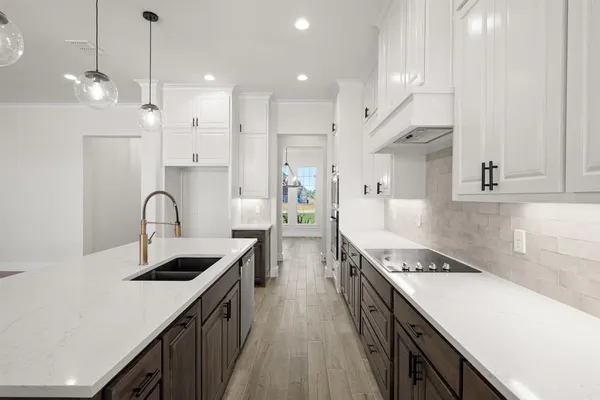 $699,900 | 9420 Bluestem Lane, DISH, TX 76247