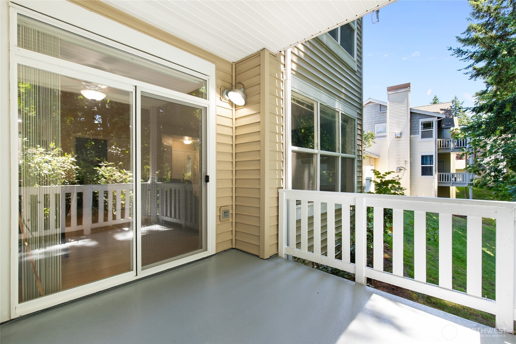 424 228th Street Southwest, Unit H101 Bothell, WA 98021 - Photo 27 of 38