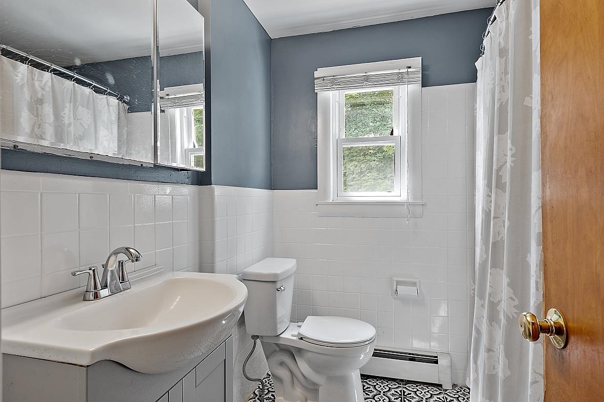 111 Barrett Road Greenville, NH 03048 - Photo 8 of 36