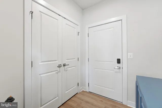 $2,800 | 46294 Mount Milstead Terrace, Unit 305, Sterling, VA 20164