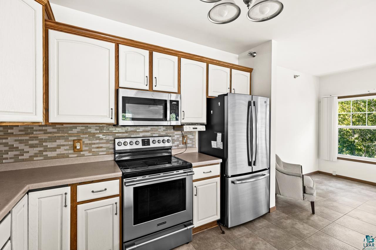 4042 Haines Road, Unit 205 Duluth, MN 55811 - Photo 9 of 40