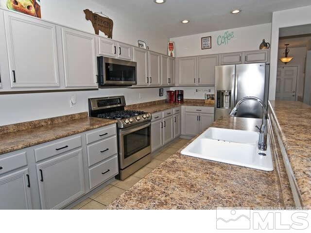 8952 Sorcha Street Reno, NV 89506 - Photo 6 of 38 Photo 6