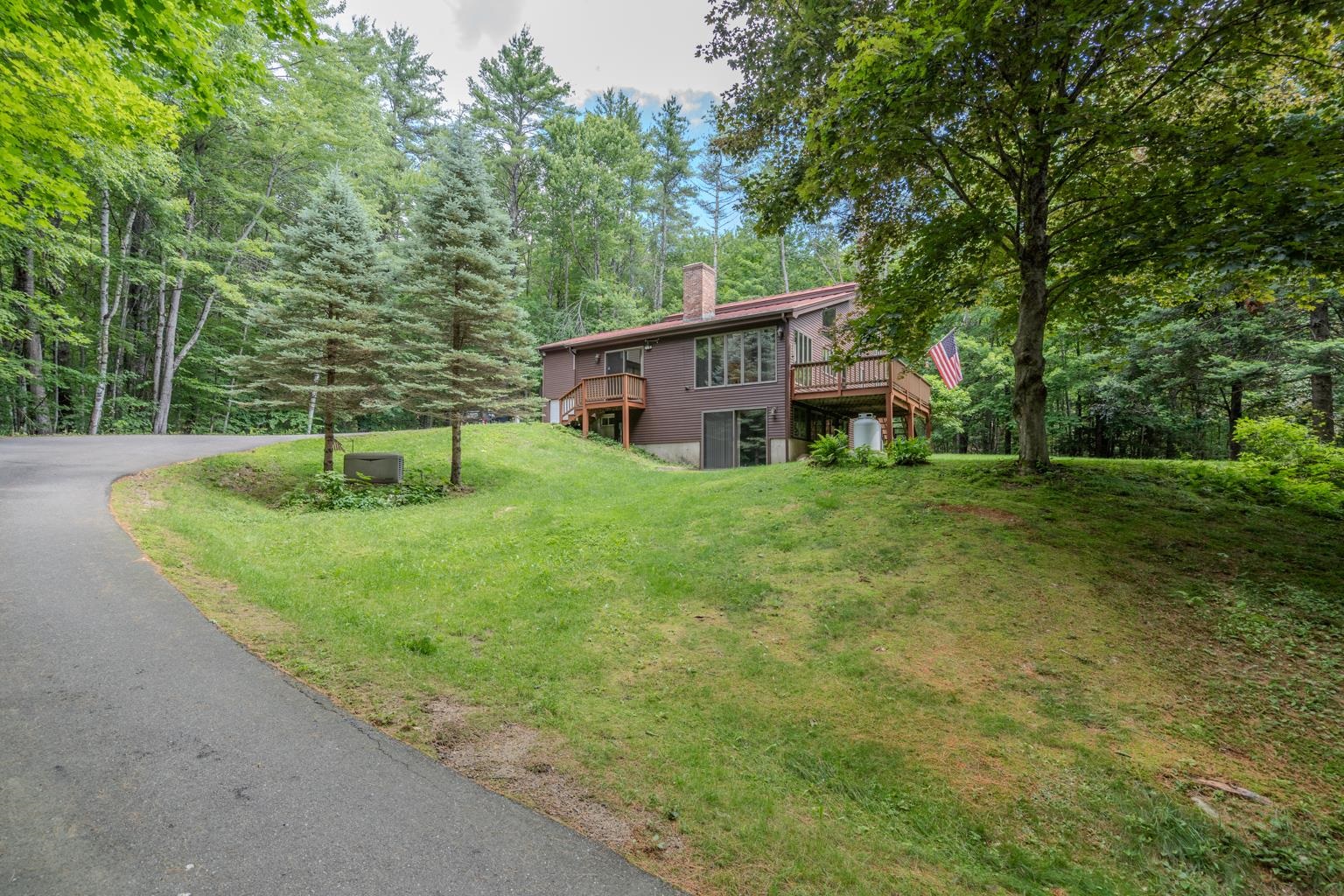106 Livingston Road Meredith, NH 03253 - Photo 2 of 53