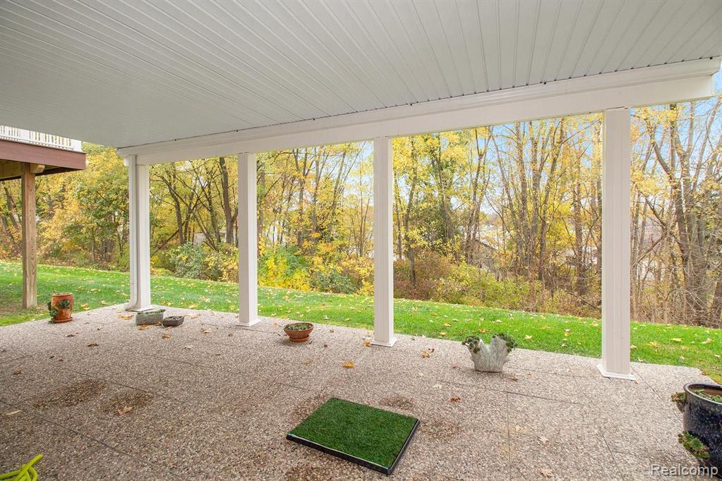 4694 Summer Ridge Drive Howell, MI 48843 - Photo 24 of 26