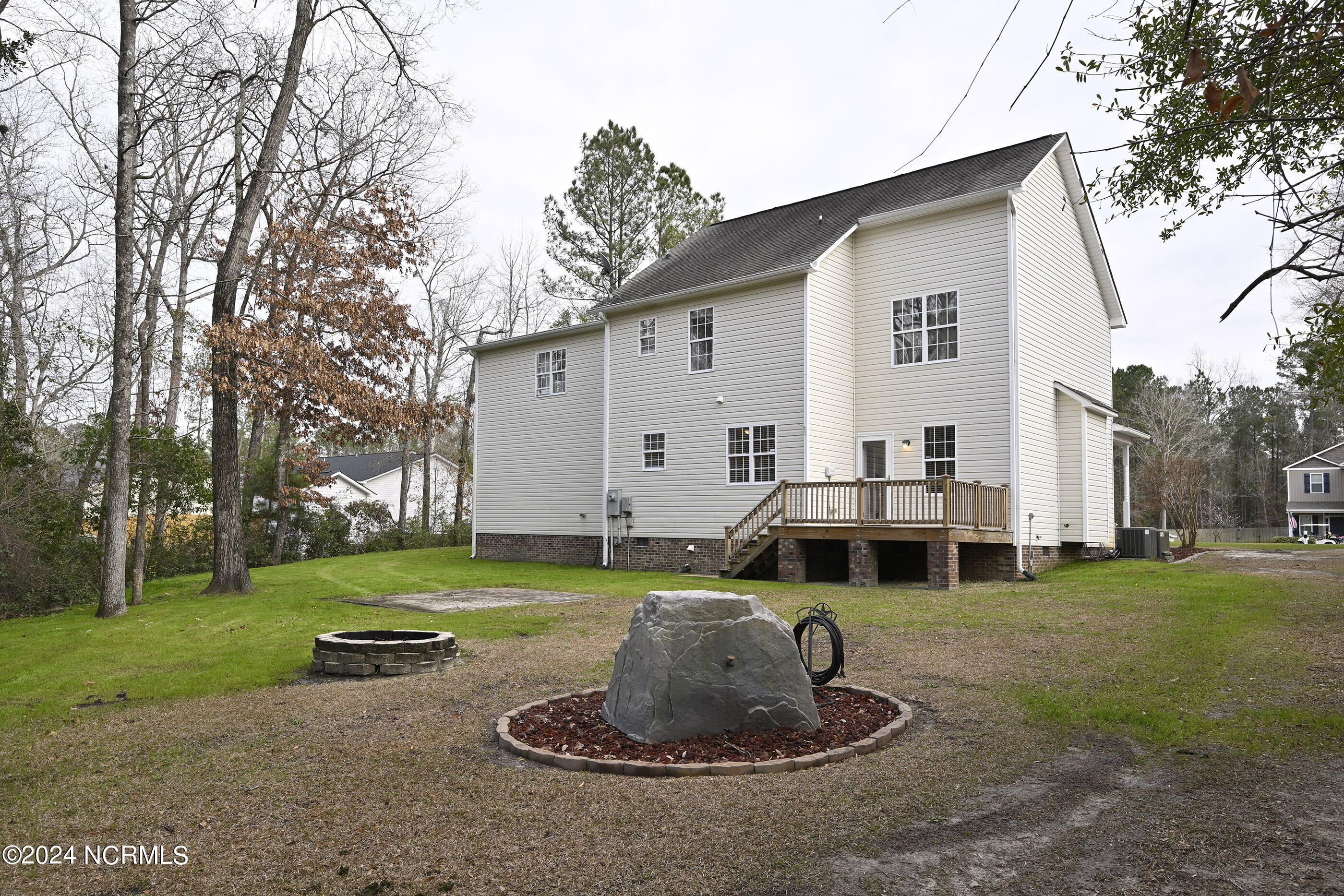 7118 Jennings Road Northeast Leland, NC 28451 - Photo 31 of 43 Winter backyard