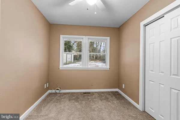 $2,100 | 811 North New Street, Clayton, NJ 08312