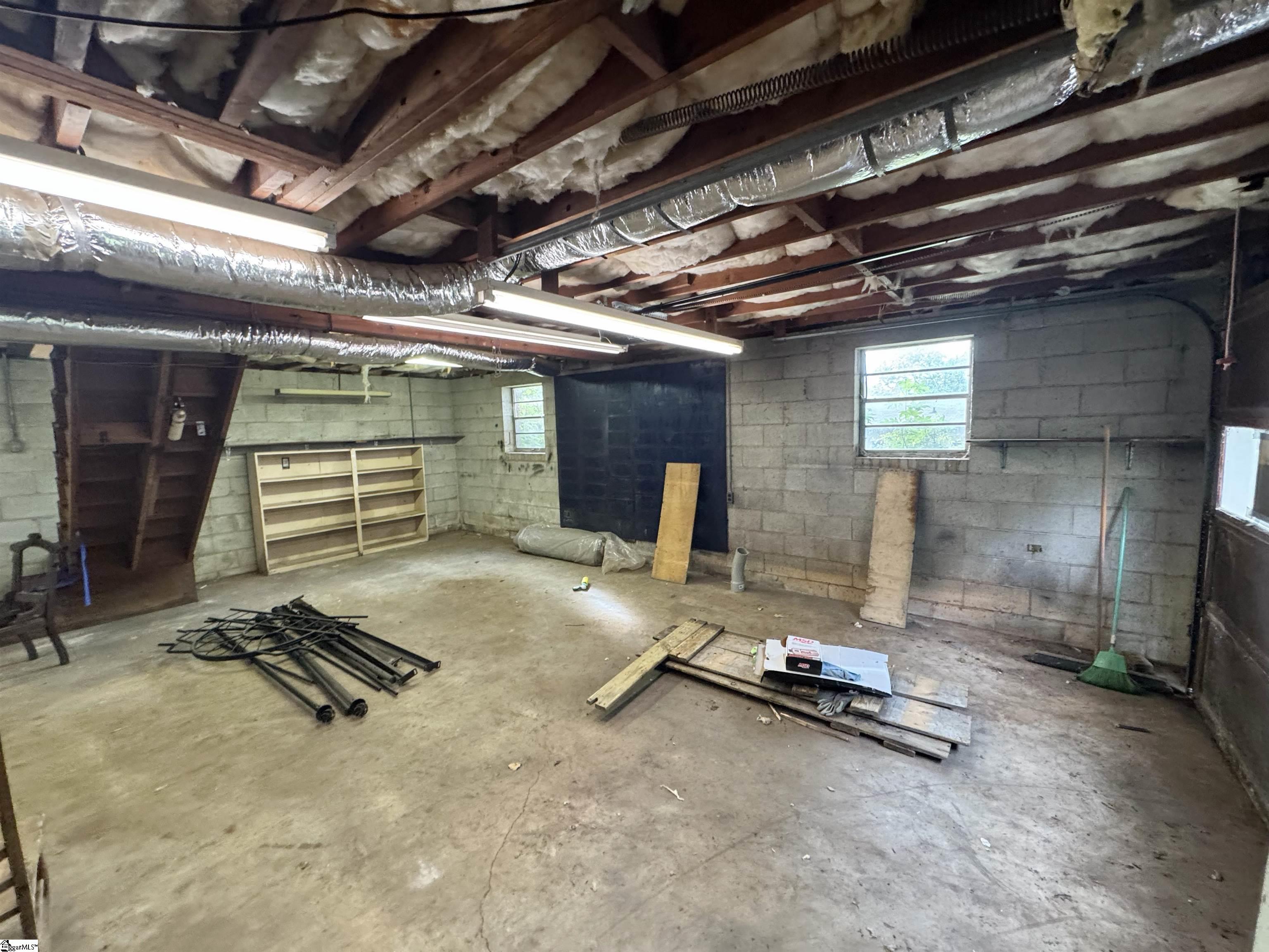 701 North Rutherford Road Greer, SC 29651 - Photo 25 of 27
