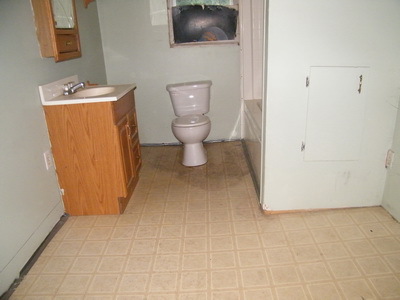 711 Hopkins Road Rocky Mount, VA 24151 - Photo 7 of 8 BATH