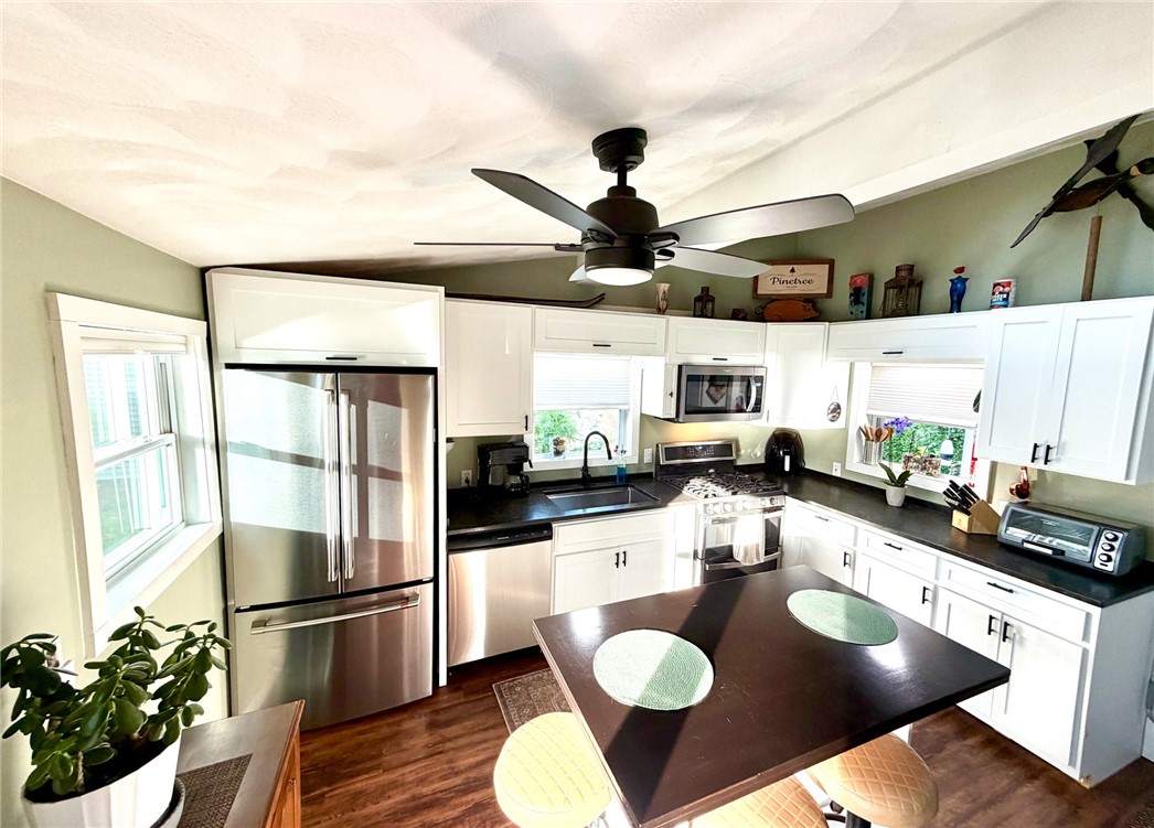 36 Pine Tree Road Coventry, RI 02816 - Photo 14 of 48