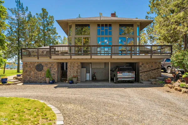 $879,000 | 4060 Wittmer Road, Prineville, OR 97754