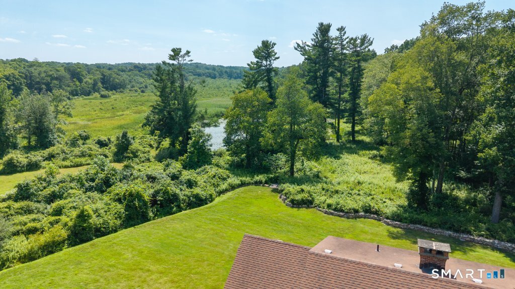60 Shepard Hill Road Newtown, CT 06470 - Photo 6 of 37