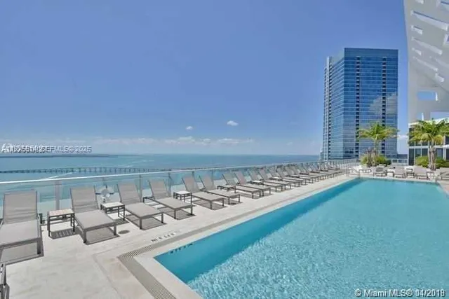 $4,200 | 1300 Brickell Bay Drive, Unit 3500, Miami, FL 33131