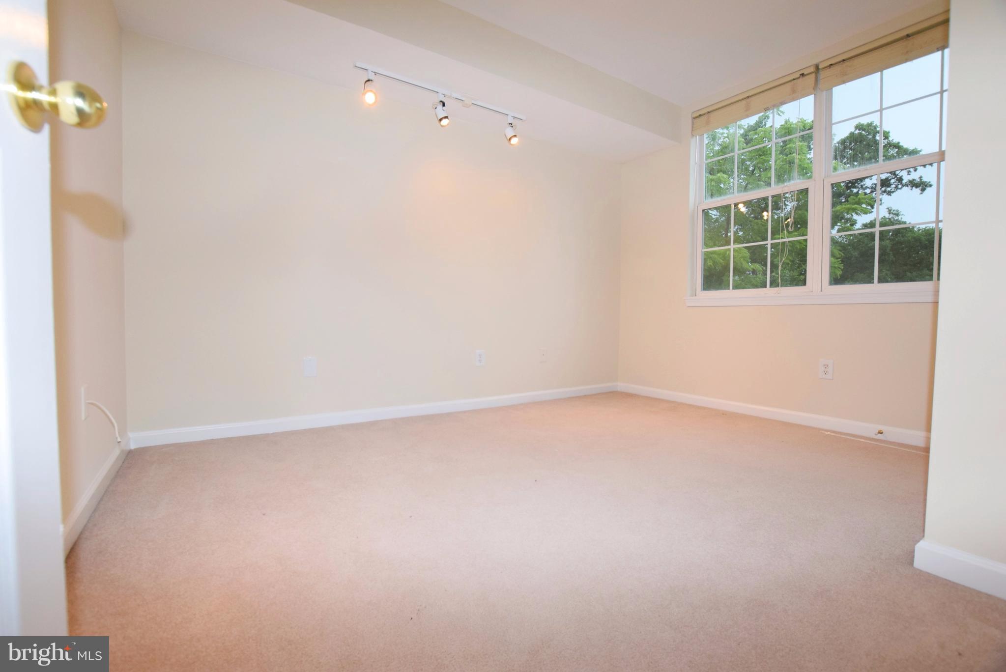 35 Linden Hill Way Southwest Leesburg, VA 20175 - Photo 15 of 26 Bedroom 4