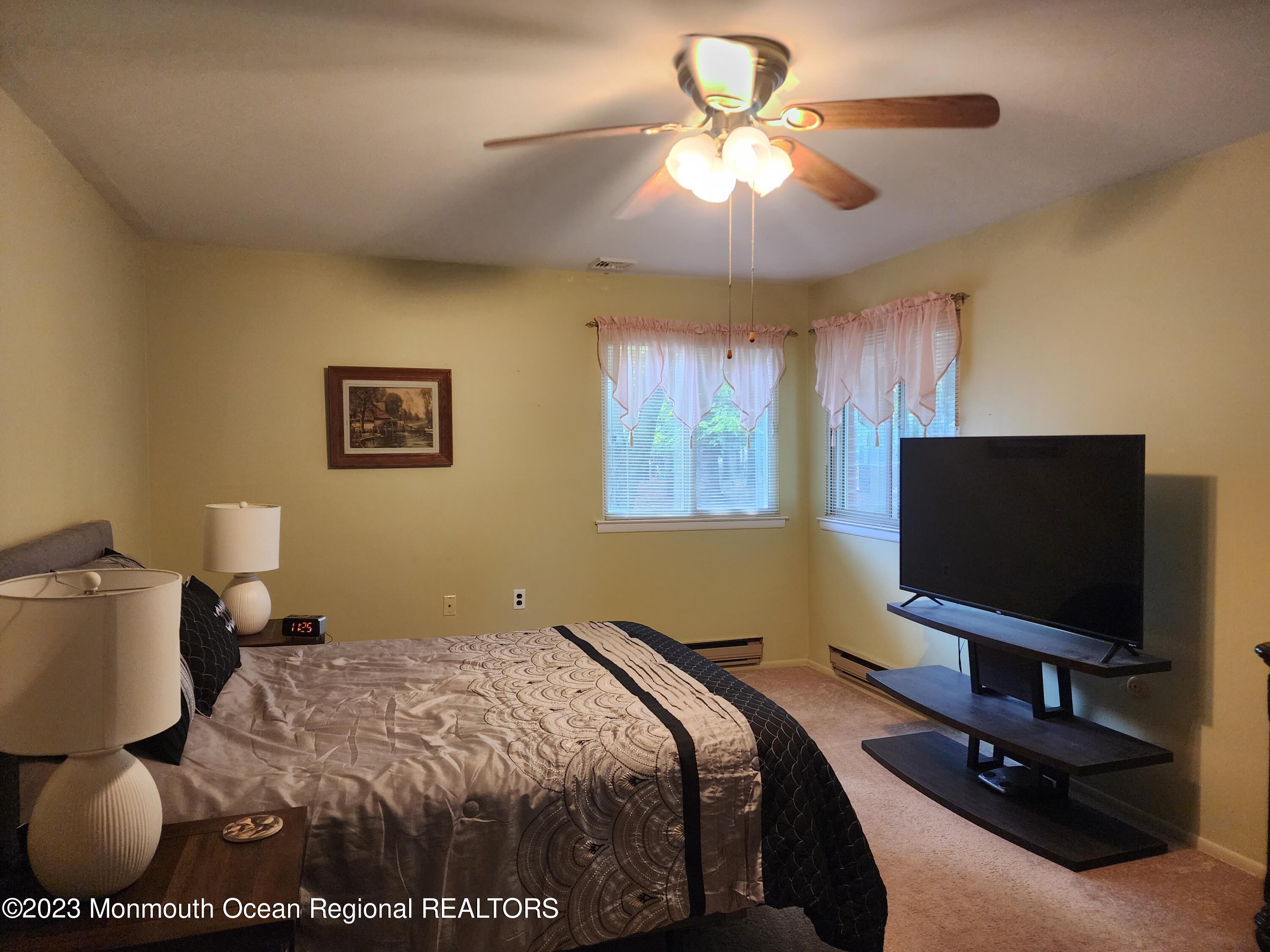990 Constitution Boulevard, Unit A Whiting, NJ 08759 - Photo 29 of 38 20230630_112919