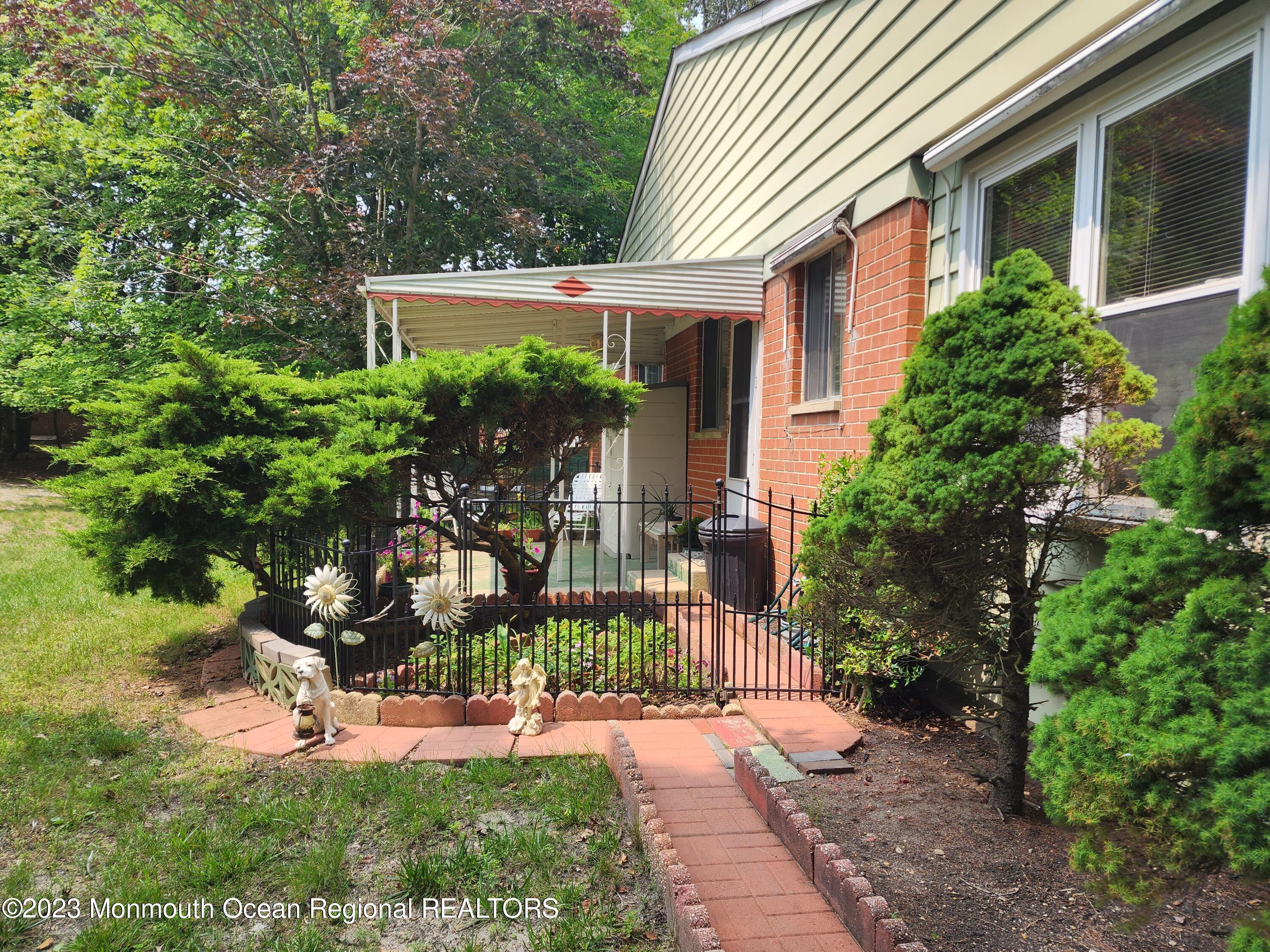 990 Constitution Boulevard, Unit A Whiting, NJ 08759 - Photo 3 of 38 20230630_113917