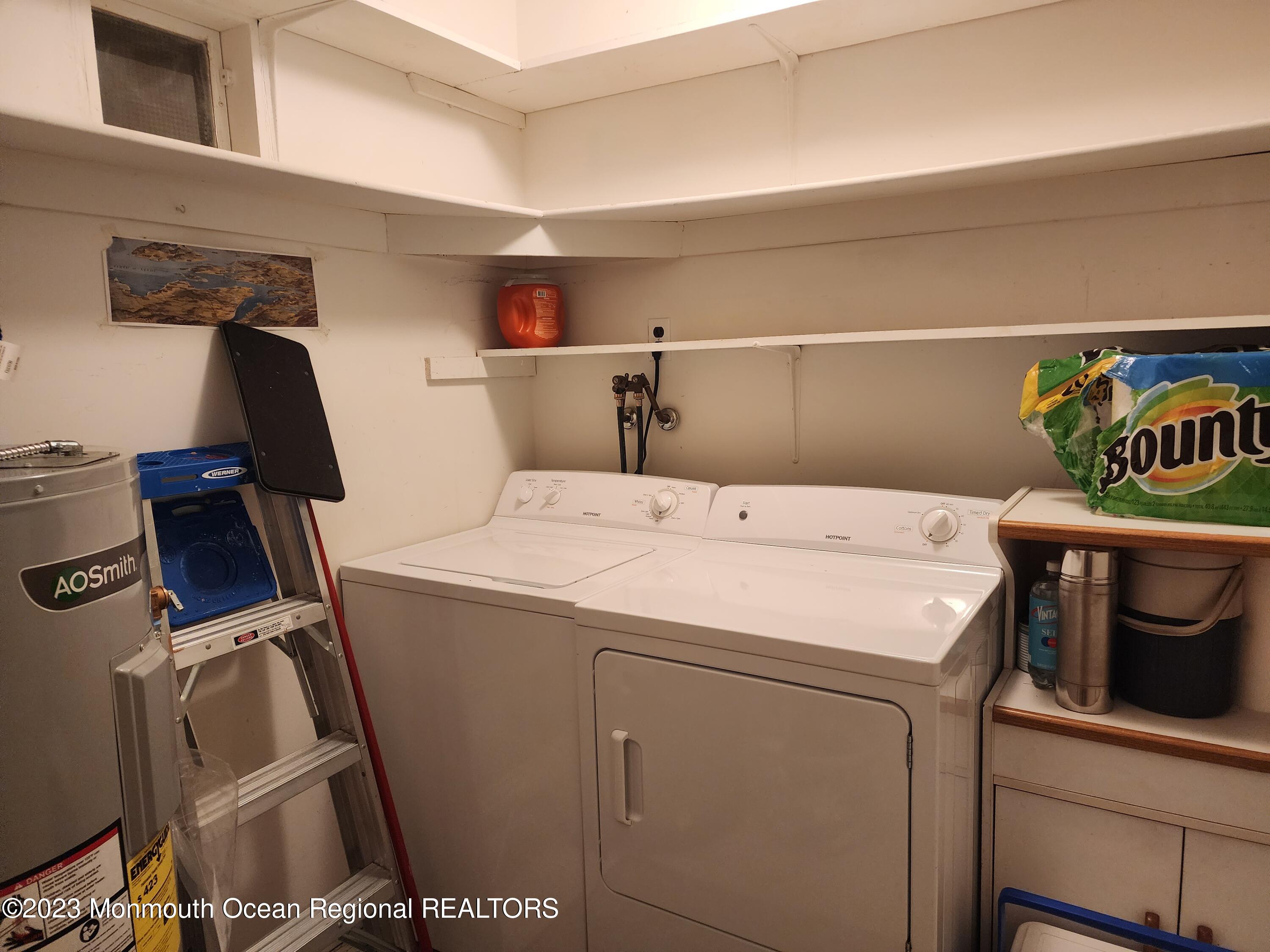 990 Constitution Boulevard, Unit A Whiting, NJ 08759 - Photo 38 of 38 20230630_113051