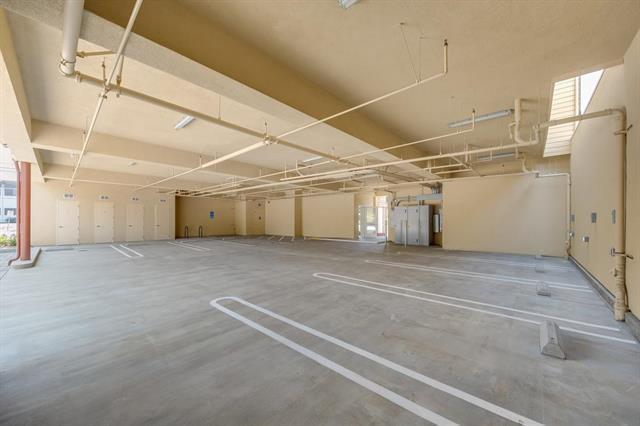 889 North San Antonio Road, Unit 2000 Los Altos, CA 94022 - Photo 13 of 14 a view of a garage