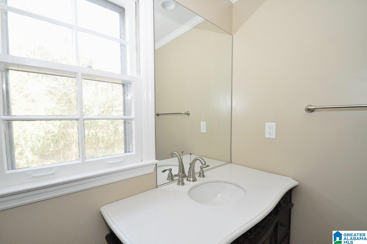 2100 Ridgeview Drive Birmingham, AL 35216 - Photo 13 of 18
