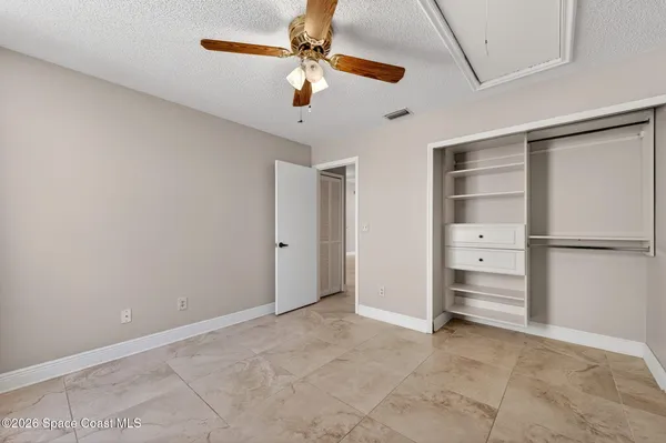 $2,200 | 737 Green Valley Lane, Melbourne, FL 32940