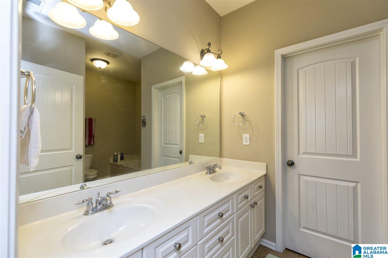 2295 Ridgemont Drive Birmingham, AL 35244 - Photo 20 of 37