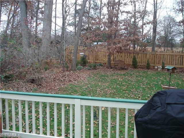 4853 Hearthstone Road Clemmons, NC 27012 - Photo 14 of 14 Yard/Garden.