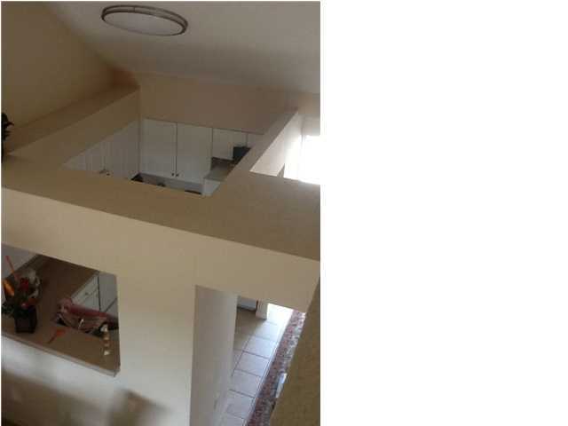 4270 Calinda Lane, Unit 357 Niceville, FL 32578 - Photo 3 of 17 a view of entryway