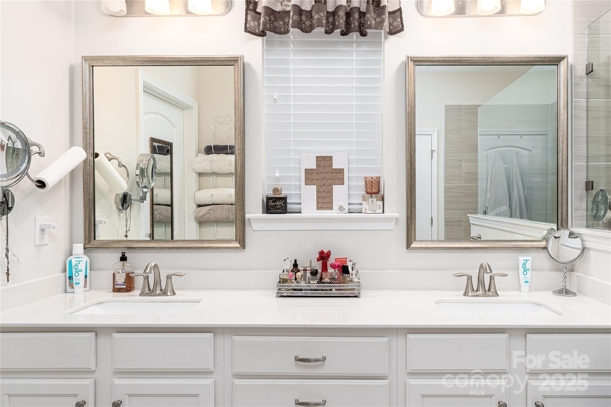 550 Rustlewood Way Rock Hill, SC 29732 - Photo 12 of 33 a bathroom with sink and a mirror