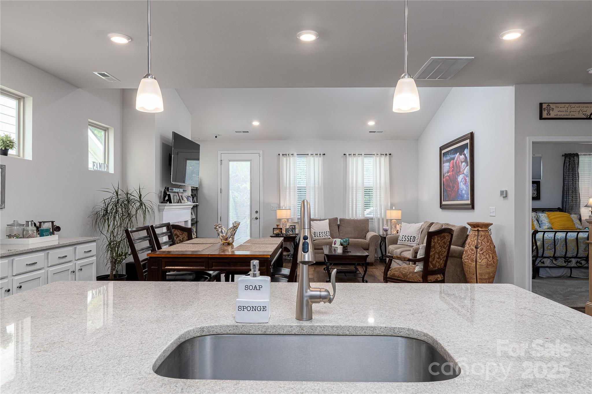 550 Rustlewood Way Rock Hill, SC 29732 - Photo 32 of 33 a living room with furniture