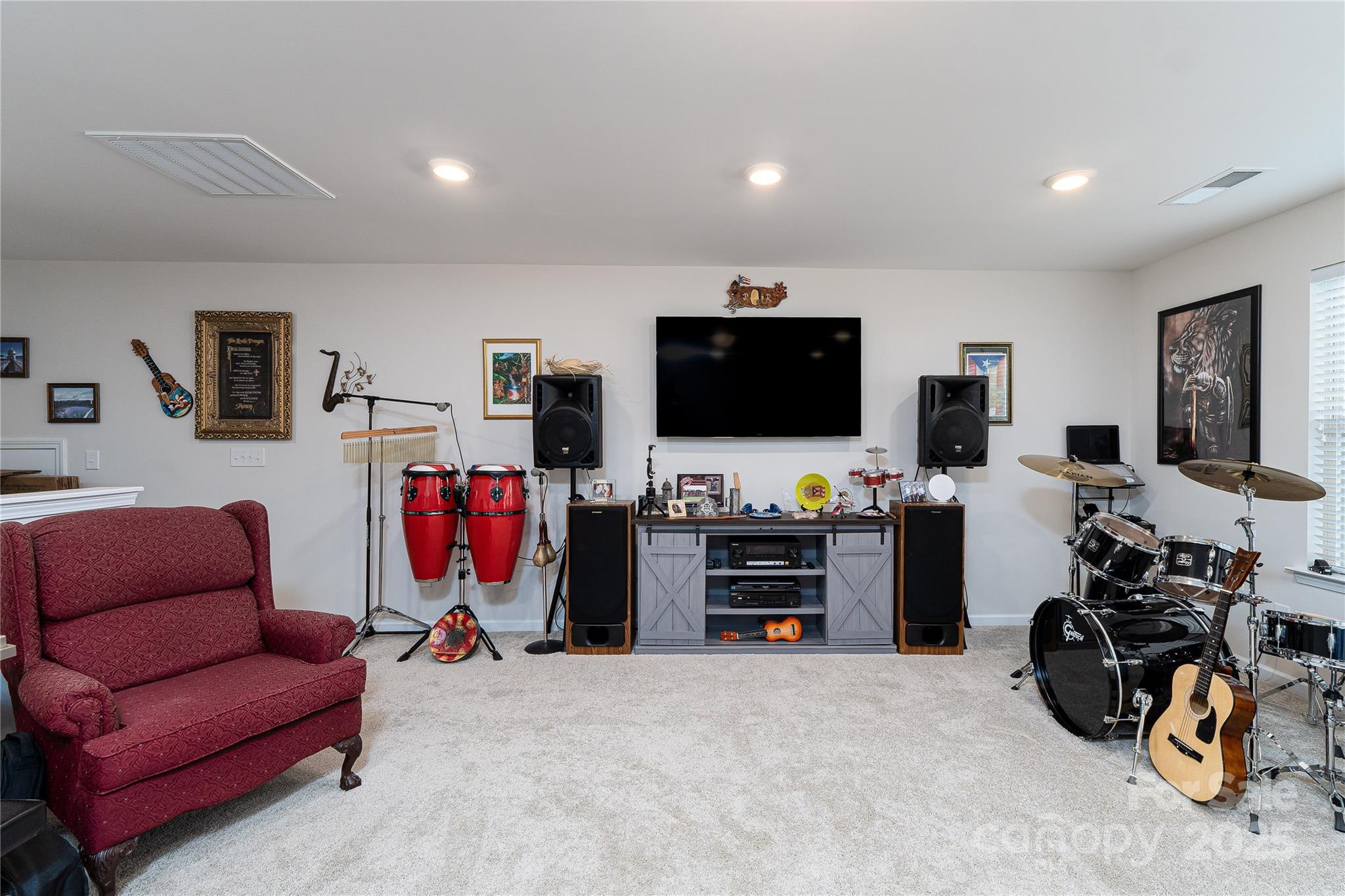 550 Rustlewood Way Rock Hill, SC 29732 - Photo 9 of 33 a view of a livingroom with furniture and a flat screen tv