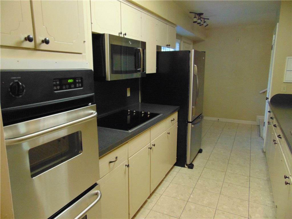 2516 Enfield Road, Unit 101 Austin, TX 78703 - Photo 7 of 19
