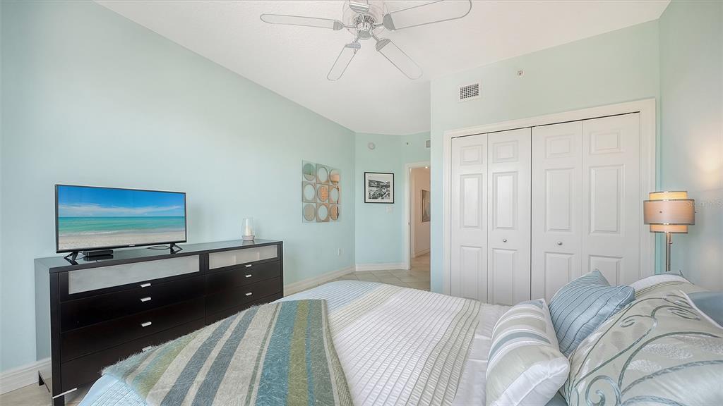 409 North Point Road, Unit 401 Osprey, FL 34229 - Photo 37 of 90