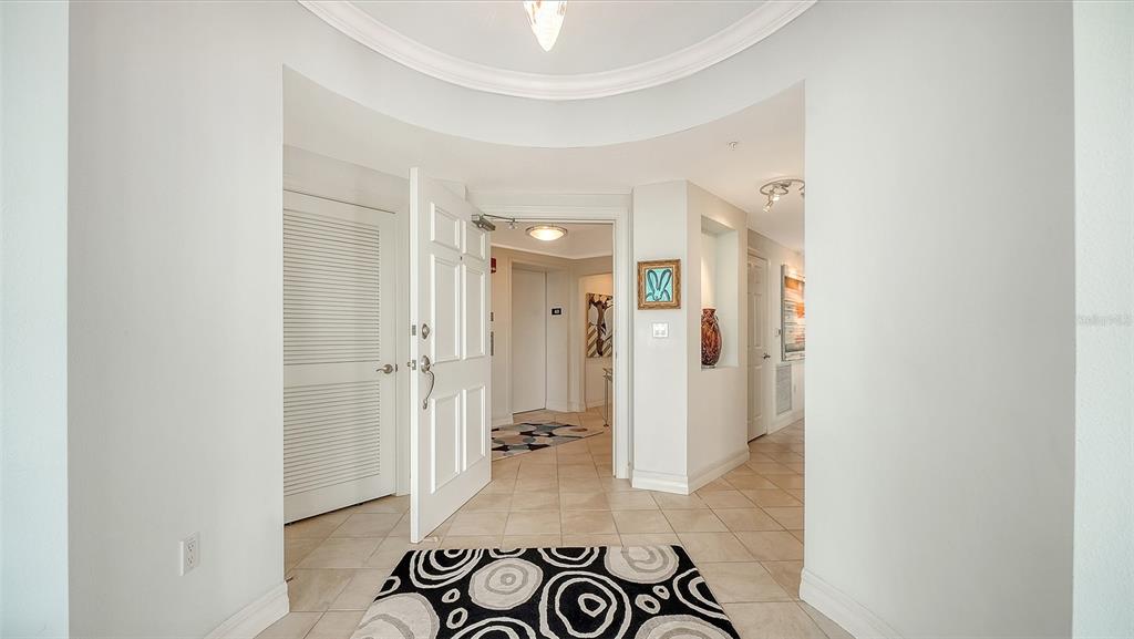 409 North Point Road, Unit 401 Osprey, FL 34229 - Photo 5 of 90