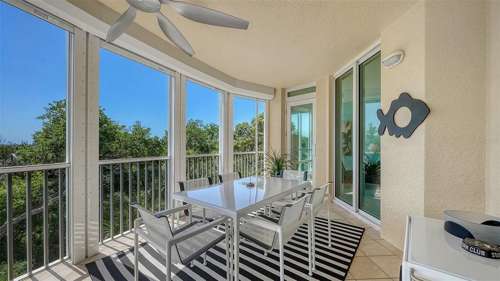 409 North Point Road, Unit 401 Osprey, FL 34229 - Photo 10 of 90