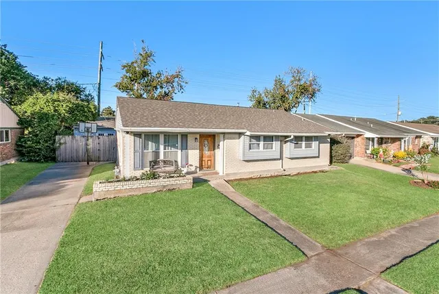 $320,000 | 7109 Gillen Street, Metairie, LA 70003