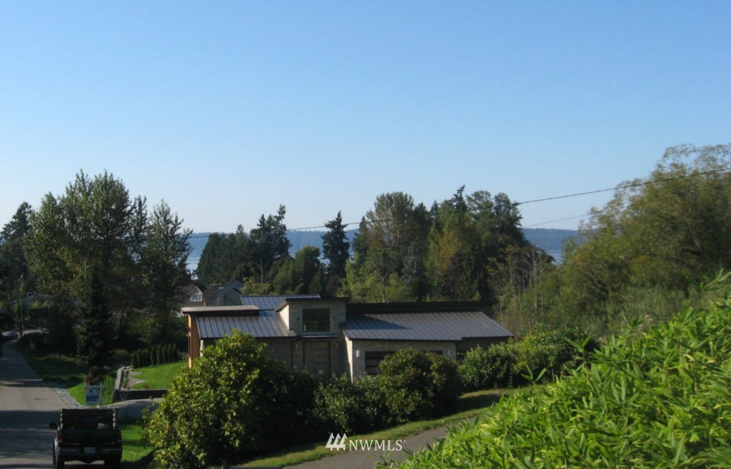 30412 28th Avenue Southwest Federal Way, WA 98023 - Photo 4 of 4