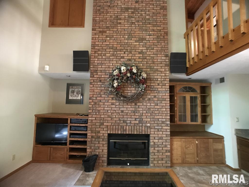 3 Ottowood Street Springfield, IL 62711 - Photo 8 of 31
