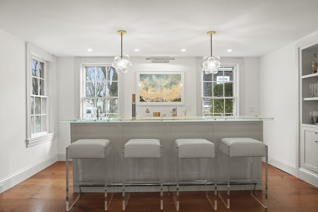 134 Main Street Nantucket, MA 02554 - Photo 10 of 42