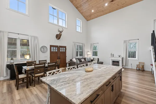 $889,000 | 544 Whitefield Road, Pittston, ME 04345