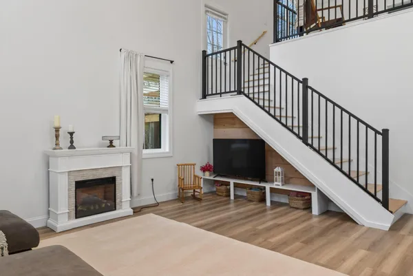 $889,000 | 544 Whitefield Road, Pittston, ME 04345