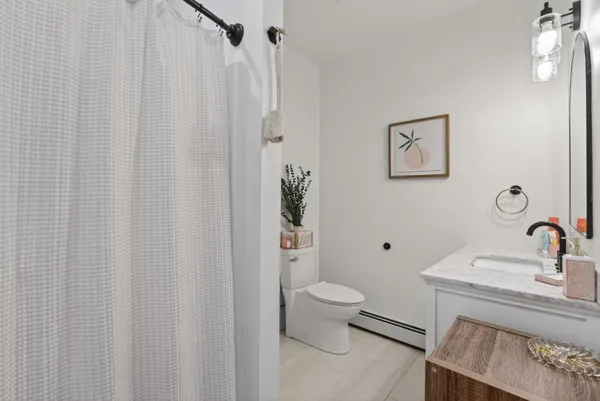 $889,000 | 544 Whitefield Road, Pittston, ME 04345