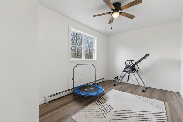 $889,000 | 544 Whitefield Road, Pittston, ME 04345