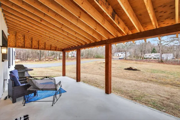 $889,000 | 544 Whitefield Road, Pittston, ME 04345