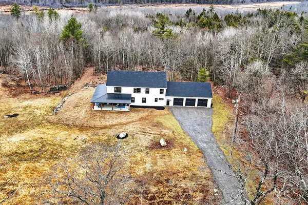 $889,000 | 544 Whitefield Road, Pittston, ME 04345