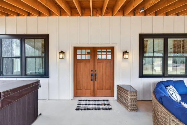 $889,000 | 544 Whitefield Road, Pittston, ME 04345