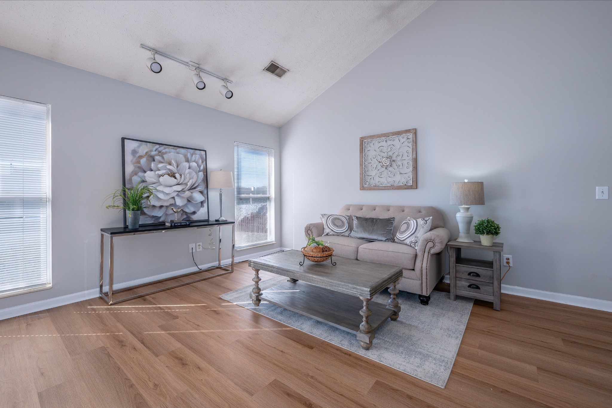 1012 Pawnee Trail Madison, TN 37115 - Photo 3 of 29