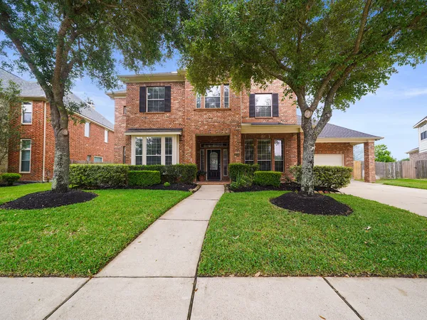 $725,000 | 3715 Finch Springs Lane, Katy, TX 77494
